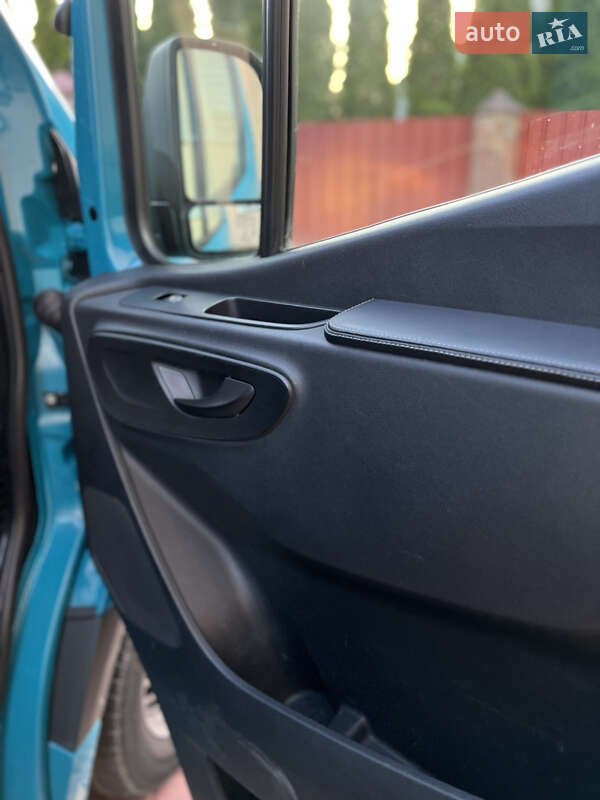 Грузовой фургон Mercedes-Benz Sprinter 2019 в Тернополе фото 35 Грузовой фургон Mercedes-Benz Sprinter 2019 в Тернополе