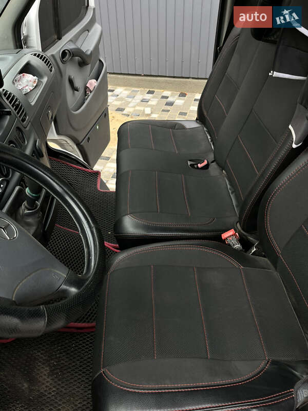 Вантажний фургон Mercedes-Benz Sprinter 2005 в Великодолинському фото 8 Вантажний фургон Mercedes-Benz Sprinter 2005 в Великодолинському