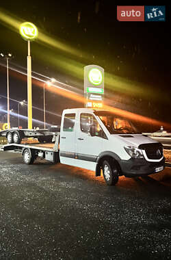 Автовоз Mercedes-Benz Sprinter 2015 в Киеве