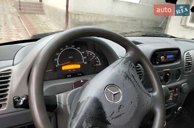 Микроавтобус Mercedes-Benz Sprinter 2005 в  фото 13 Микроавтобус Mercedes-Benz Sprinter 2005 в