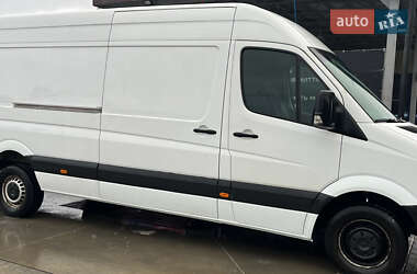 Микроавтобус грузовой (до 3,5т) Mercedes-Benz Sprinter 2015 в 