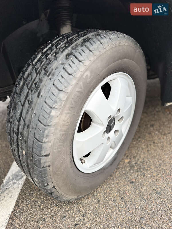 Грузовой фургон Mercedes-Benz Sprinter 2011 в Ровно