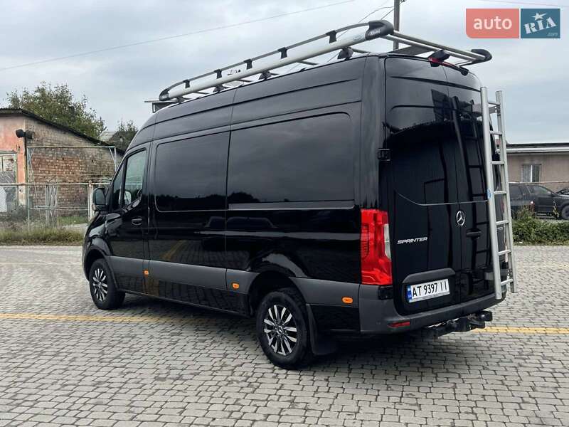Грузопассажирский фургон Mercedes-Benz Sprinter 2021 в Ивано-Франковске
