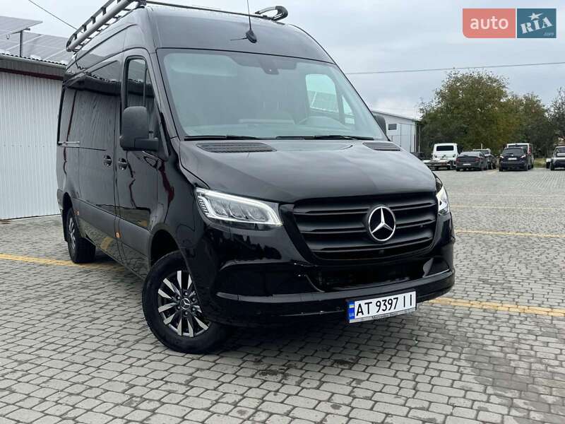 Грузопассажирский фургон Mercedes-Benz Sprinter 2021 в Ивано-Франковске