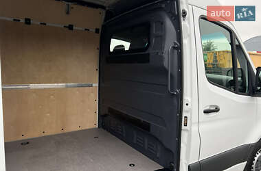 Вантажний фургон Mercedes-Benz Sprinter 2021 в 