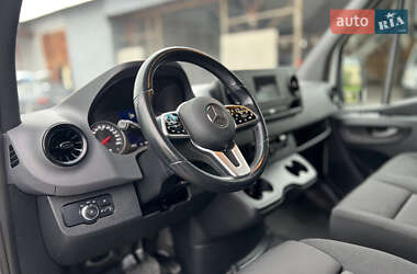 Вантажний фургон Mercedes-Benz Sprinter 2021 в 