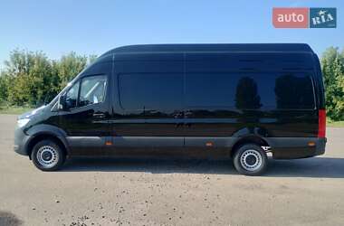 Грузовой фургон Mercedes-Benz Sprinter 2019 в  фото 3 Грузовой фургон Mercedes-Benz Sprinter 2019 в