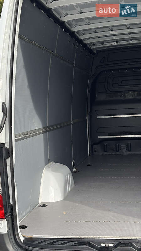 Микроавтобус грузовой (до 3,5т) Mercedes-Benz Sprinter 2019 в Кицмани