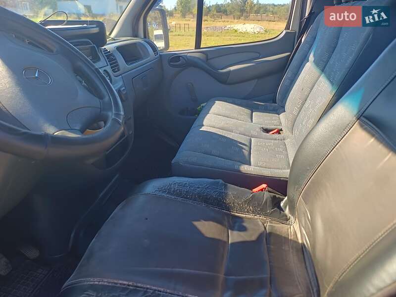 Другие грузовики Mercedes-Benz Sprinter 2004 в Мостиске