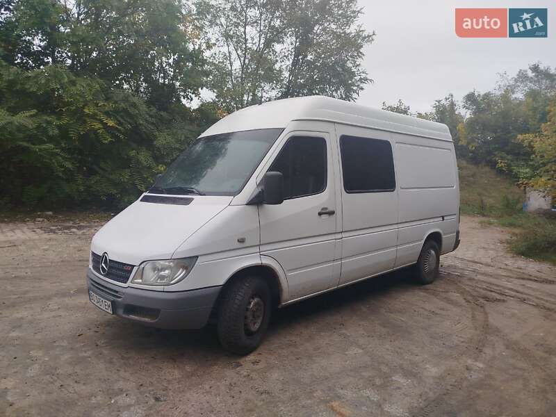 Mercedes-Benz Sprinter 2005 Mercedes-Benz Sprinter 2005