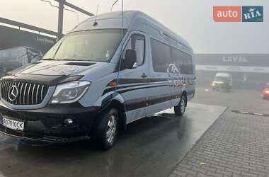 Туристический / Междугородний автобус Mercedes-Benz Sprinter 2012 в 