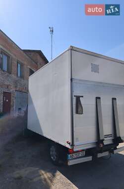 Грузовой фургон Mercedes-Benz Sprinter 2005 в  фото 5 Грузовой фургон Mercedes-Benz Sprinter 2005 в