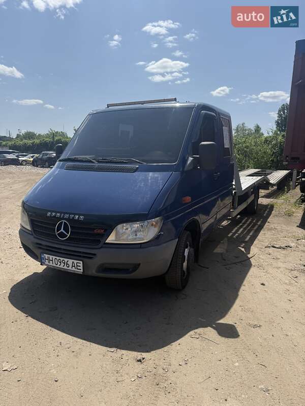Эвакуатор Mercedes-Benz Sprinter 2003 в Одессе
