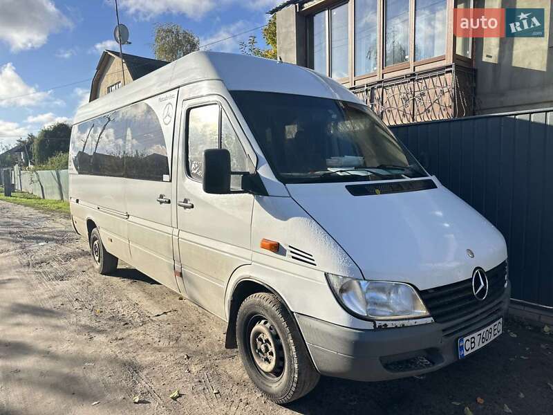 Микроавтобус Mercedes-Benz Sprinter 2001 в 