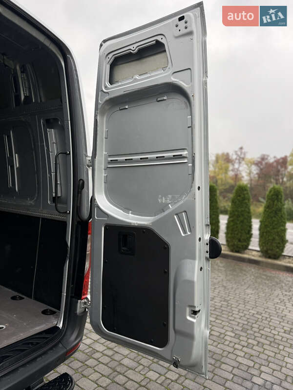 Грузовой фургон Mercedes-Benz Sprinter 2019 в Черновцах