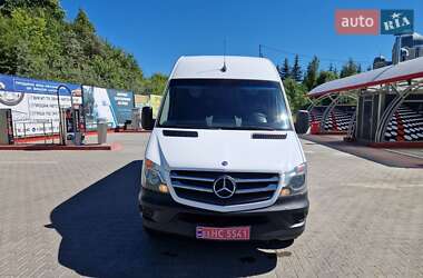 Грузовой фургон Mercedes-Benz Sprinter 2015 в 