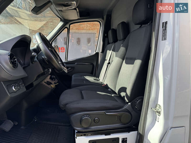 Вантажний фургон Mercedes-Benz Sprinter 2020 в Бердичеві