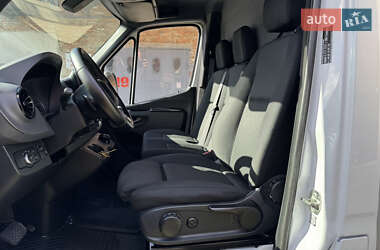 Грузовой фургон Mercedes-Benz Sprinter 2020 в 