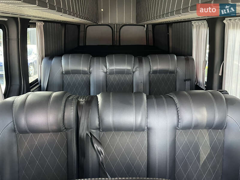 Грузопассажирский фургон Mercedes-Benz Sprinter 2021 в Черновцах