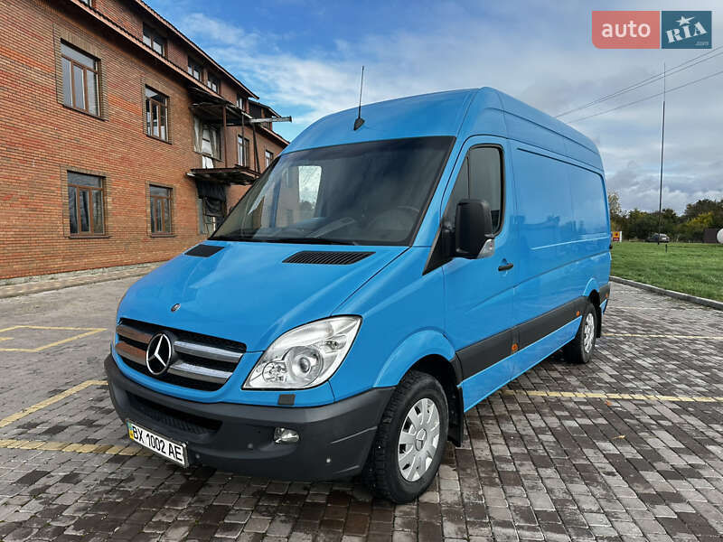 Микроавтобус грузовой (до 3,5т) Mercedes-Benz Sprinter 2008 в 