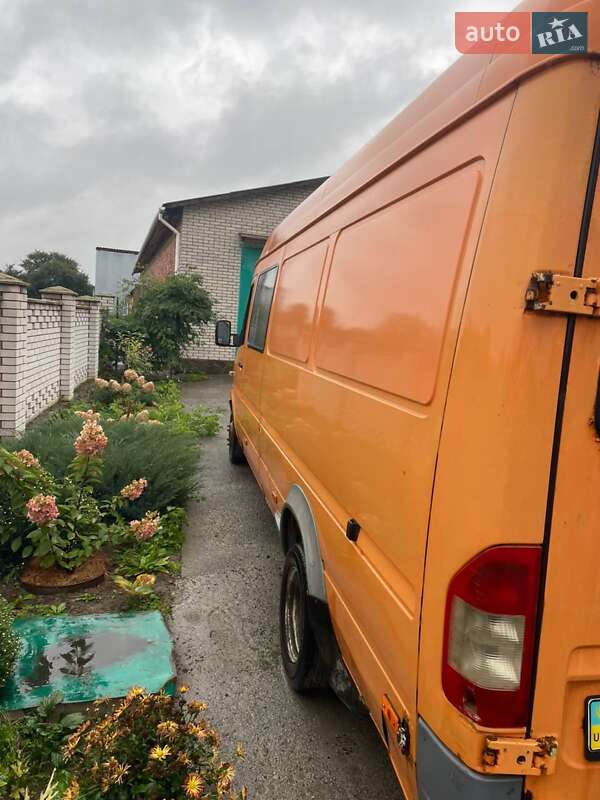 Вантажний фургон Mercedes-Benz Sprinter 1997 в Вінниці