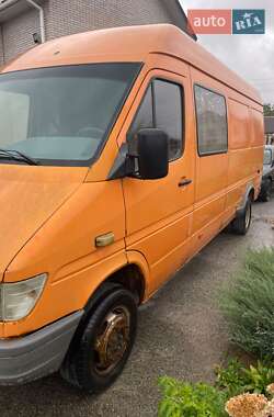 Вантажний фургон Mercedes-Benz Sprinter 1997 в  фото 11 Вантажний фургон Mercedes-Benz Sprinter 1997 в