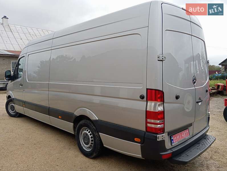 Грузовой фургон Mercedes-Benz Sprinter 2016 в Кременце