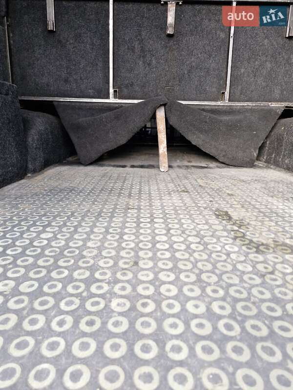 Микроавтобус Mercedes-Benz Sprinter 2005 в Бродах