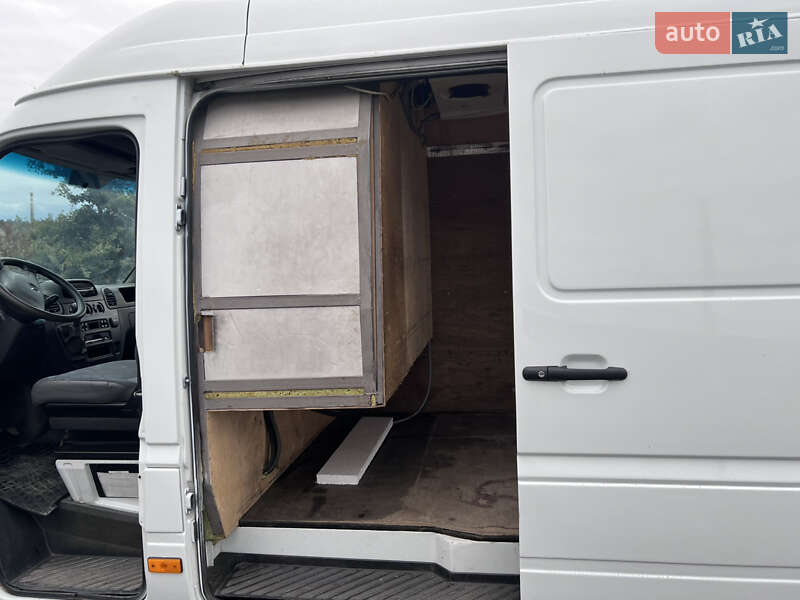 Мікроавтобус вантажний (до 3,5т) Mercedes-Benz Sprinter 2005 в Кам'янець-Подільському фото 15 Мікроавтобус вантажний (до 3,5т) Mercedes-Benz Sprinter 2005 в Кам'янець-Подільському