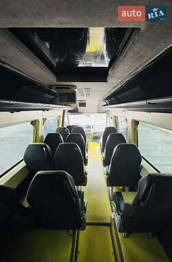 Туристичний / Міжміський автобус Mercedes-Benz Sprinter 2011 в 