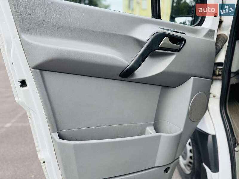 Мікроавтобус Mercedes-Benz Sprinter 2014 в Дніпрі фото 32 Мікроавтобус Mercedes-Benz Sprinter 2014 в Дніпрі