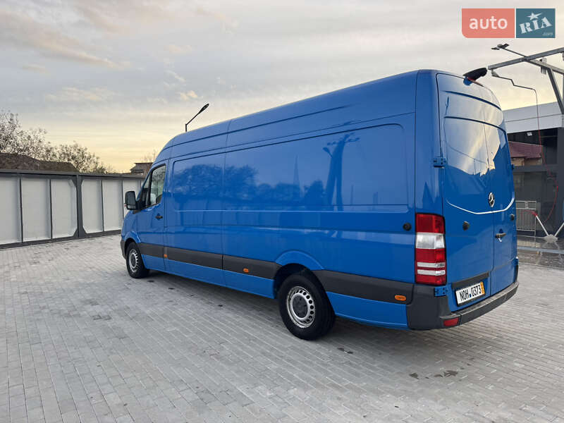 Грузовой фургон Mercedes-Benz Sprinter 2017 в Хусте