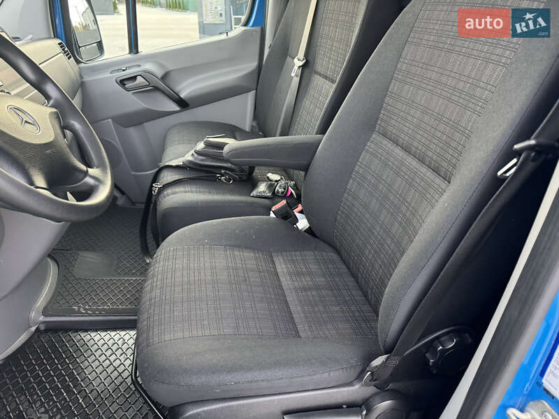 Грузовой фургон Mercedes-Benz Sprinter 2017 в Хусте