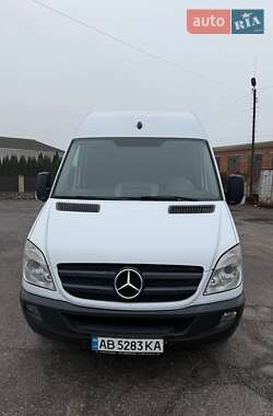 Грузовой фургон Mercedes-Benz Sprinter 2012 в 
