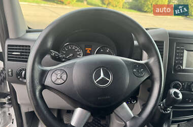 Грузовой фургон Mercedes-Benz Sprinter 2016 в 