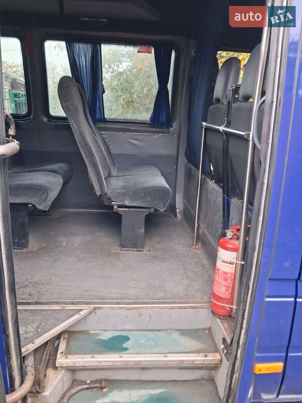Микроавтобус Mercedes-Benz Sprinter 1999 в Кривом Роге фото 10 Микроавтобус Mercedes-Benz Sprinter 1999 в Кривом Роге