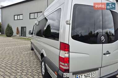 Микроавтобус Mercedes-Benz Sprinter 2009 в 