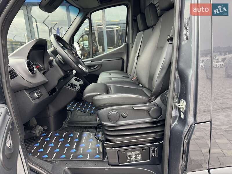 Грузовой фургон Mercedes-Benz Sprinter 2020 в Ровно