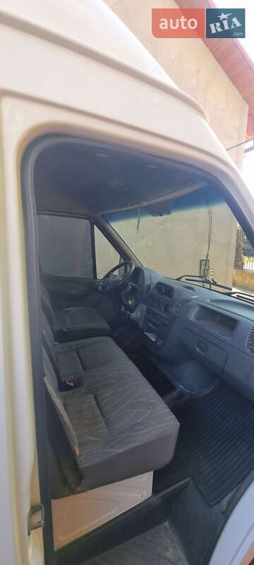 Вантажний фургон Mercedes-Benz Sprinter 2001 в Біляївці фото 12 Вантажний фургон Mercedes-Benz Sprinter 2001 в Біляївці