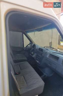 Грузовой фургон Mercedes-Benz Sprinter 2001 в 