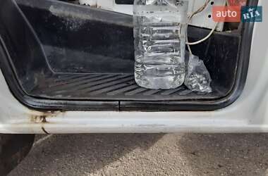 Тентованый Mercedes-Benz Sprinter 2001 в 