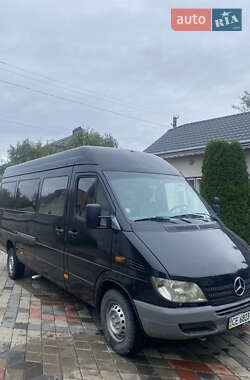 Грузопассажирский фургон Mercedes-Benz Sprinter 2006 в Черновцах