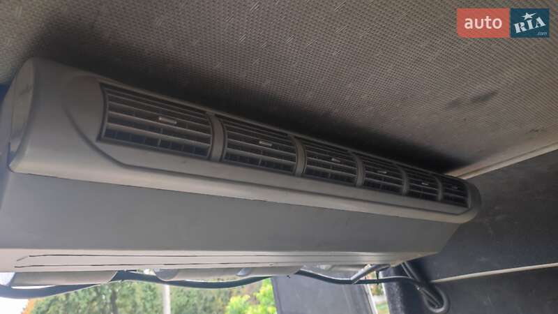 Микроавтобус Mercedes-Benz Sprinter 2006 в Вараше фото 6 Микроавтобус Mercedes-Benz Sprinter 2006 в Вараше