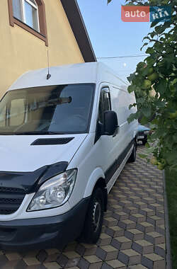 Микроавтобус грузовой (до 3,5т) Mercedes-Benz Sprinter 2012 в 