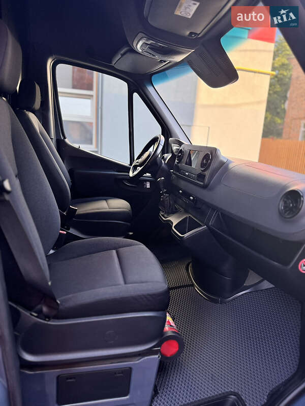 Грузовой фургон Mercedes-Benz Sprinter 2021 в Киеве