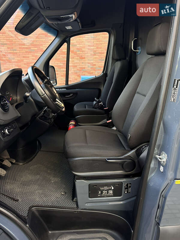Грузовой фургон Mercedes-Benz Sprinter 2021 в Киеве