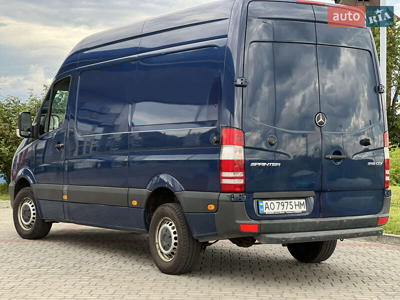 Грузовой фургон Mercedes-Benz Sprinter 2014 в Мукачево
