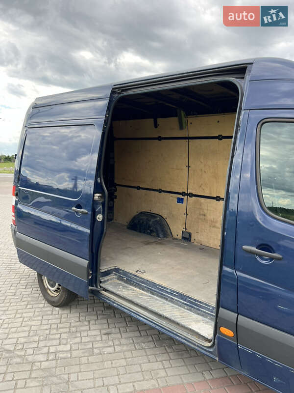 Грузовой фургон Mercedes-Benz Sprinter 2014 в Мукачево