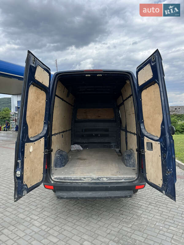 Грузовой фургон Mercedes-Benz Sprinter 2014 в Мукачево