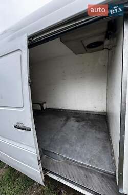 Рефрижератор Mercedes-Benz Sprinter 2005 в 